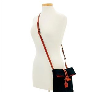 Dooney & Bourke Black/BrownToggle Crossbody